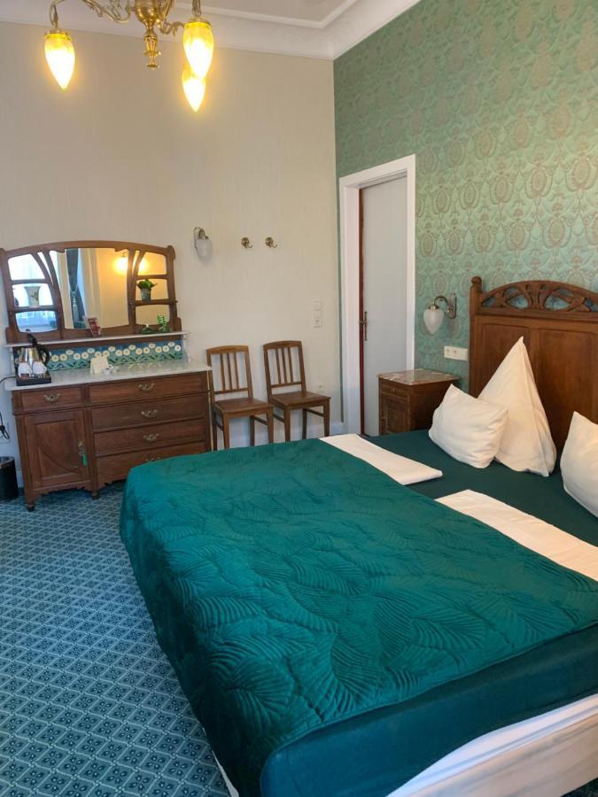 Hotel Seeufer Plön Extérieur photo