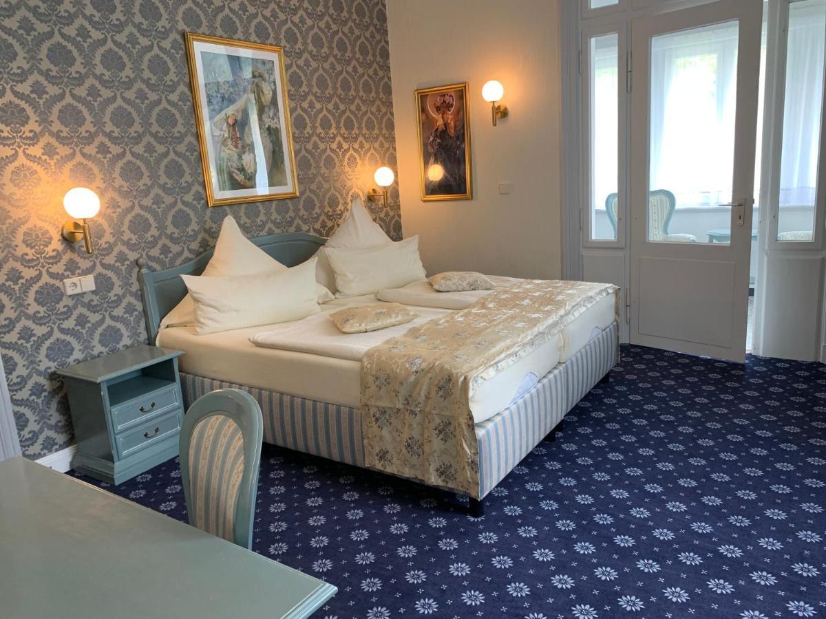 Hotel Seeufer Plön Extérieur photo