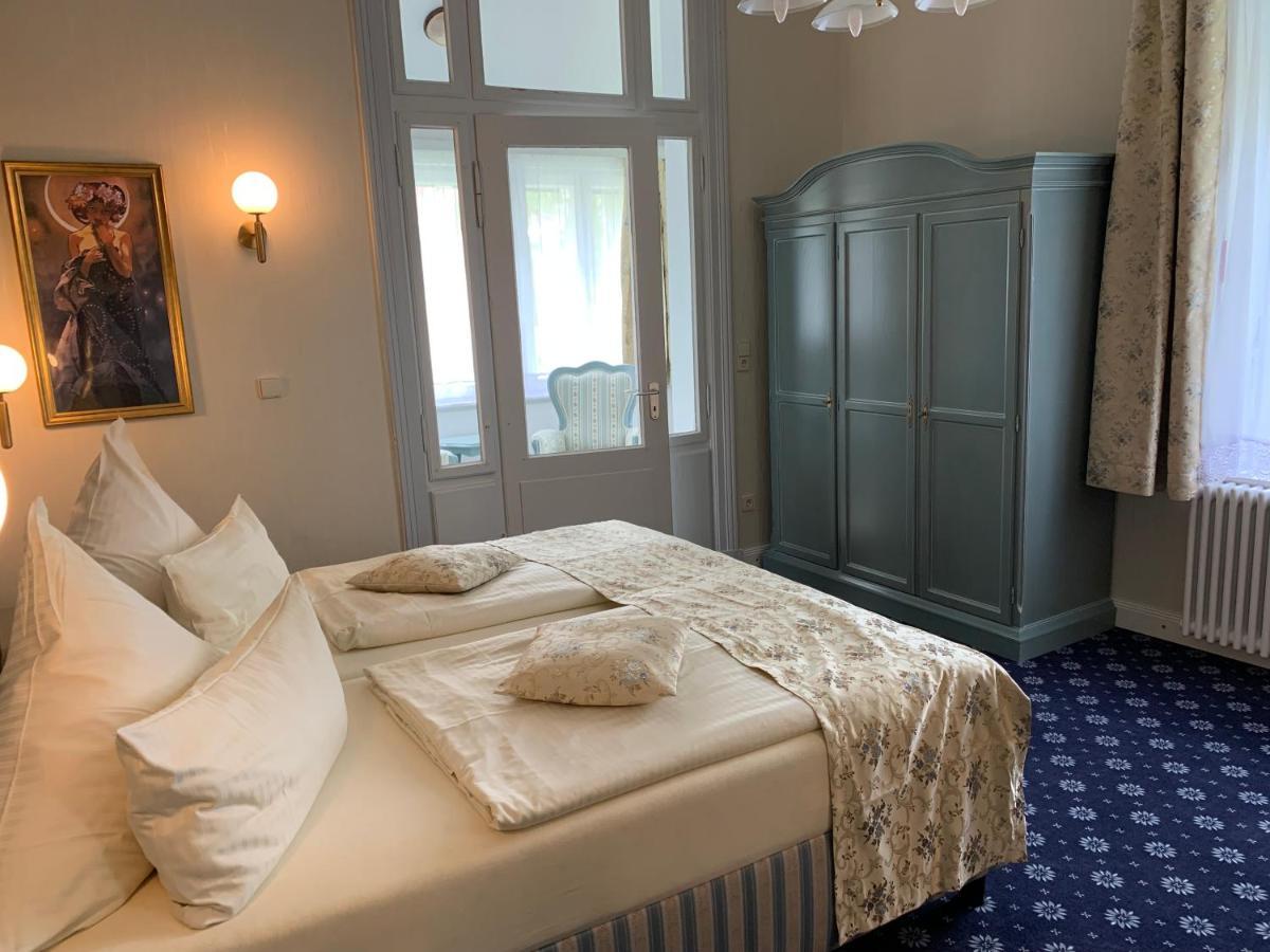 Hotel Seeufer Plön Extérieur photo