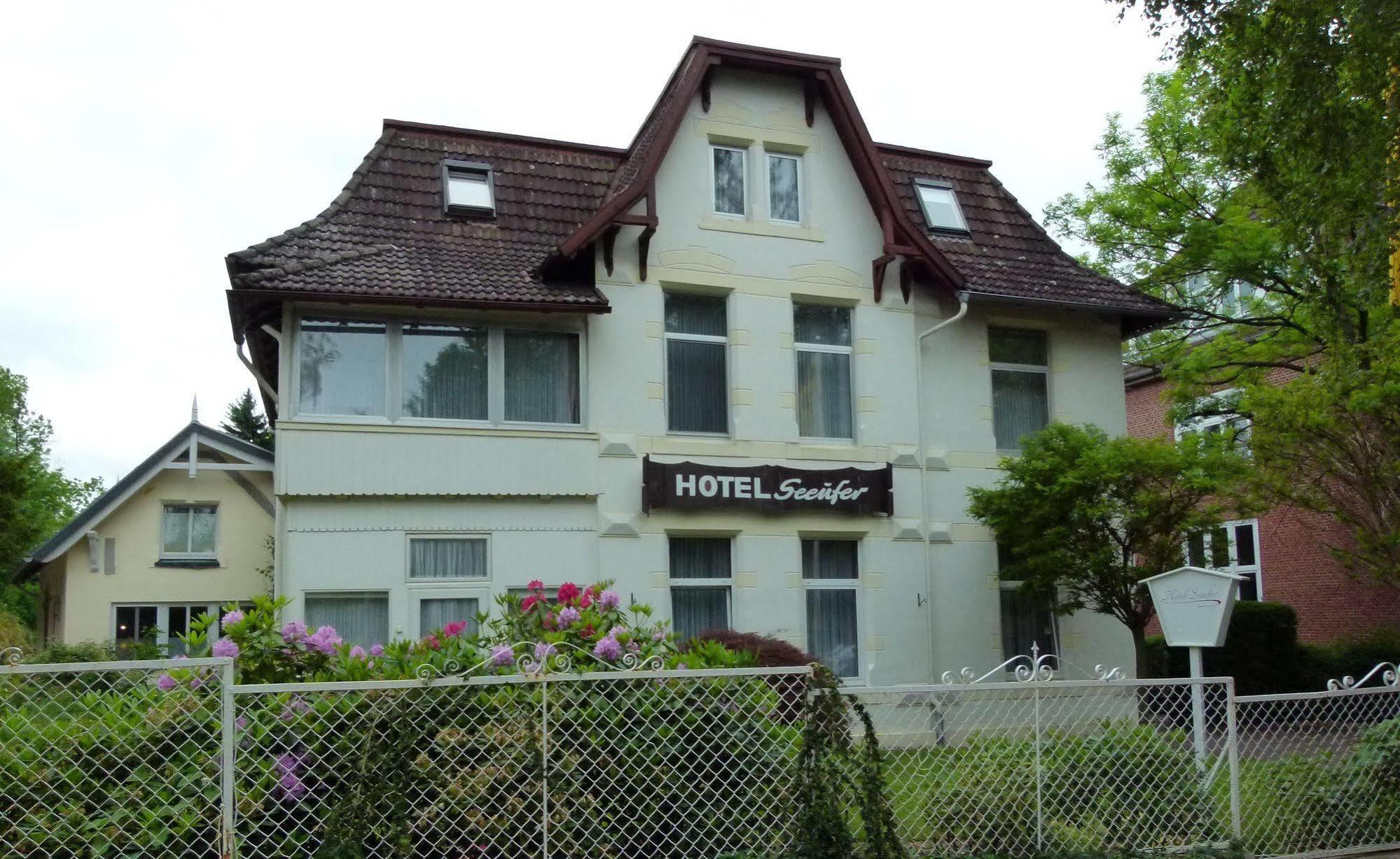 Hotel Seeufer Plön Extérieur photo